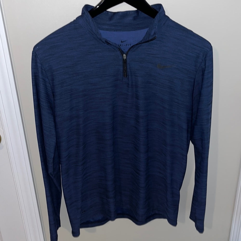 Nike Dri-Fit Quarter Zip Jacket - Medium